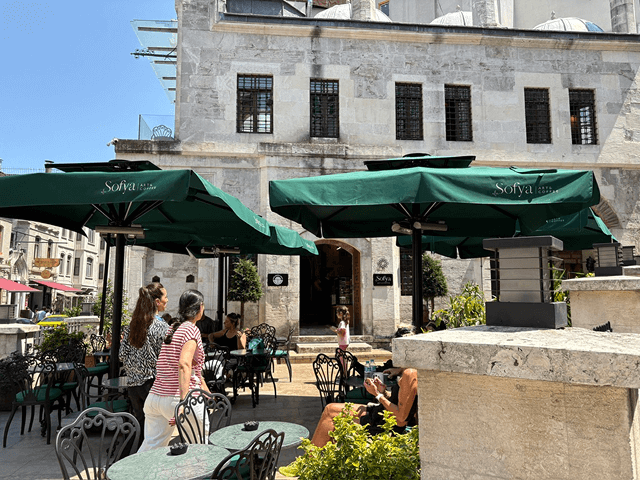 Sofya Art&Coffeeの外観