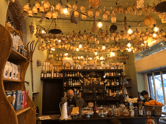 BROLO - Orto con cucinaの内装