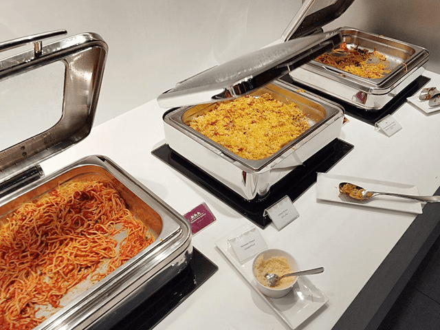 AL MAHAラウンジ（South Node）の料理