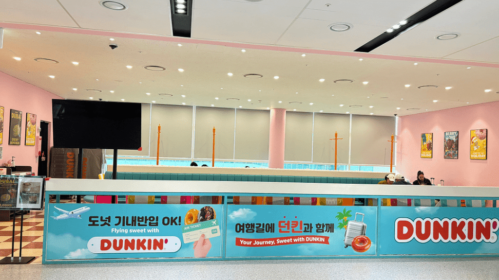 DINKIN DONUTSの座席