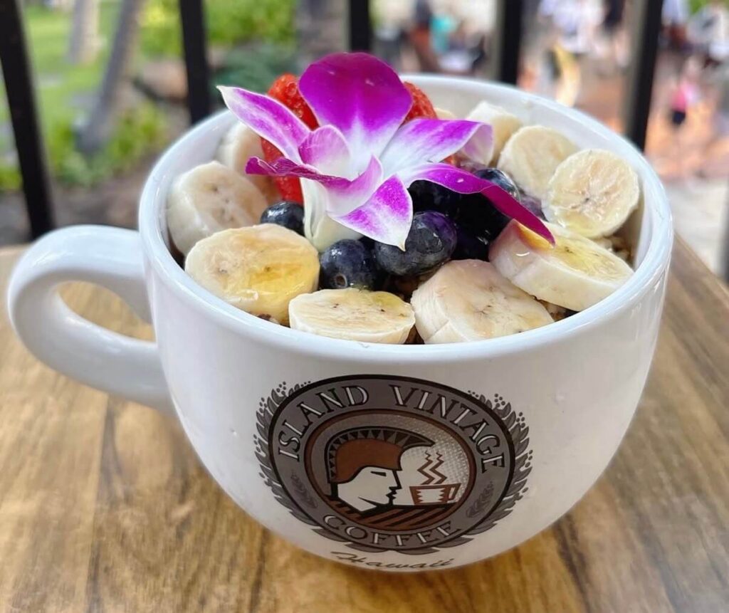 Island Vintage Coffee のアサイーボウル