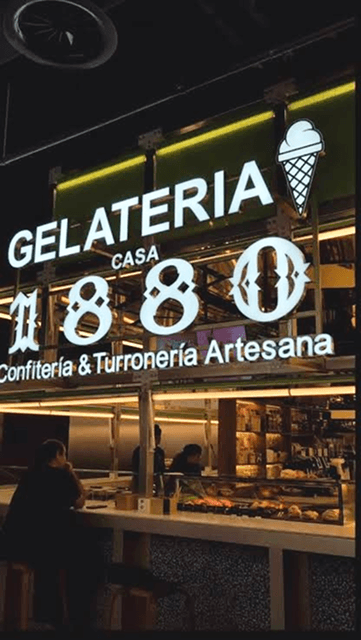 Turrón 1880（トゥロン）の外観