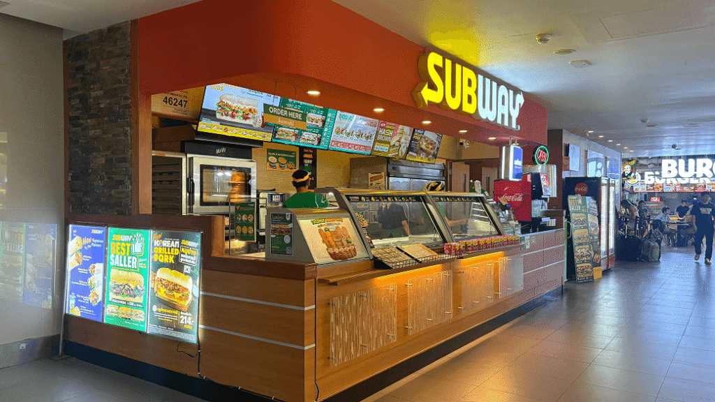 プーケット空港のサブウェイ