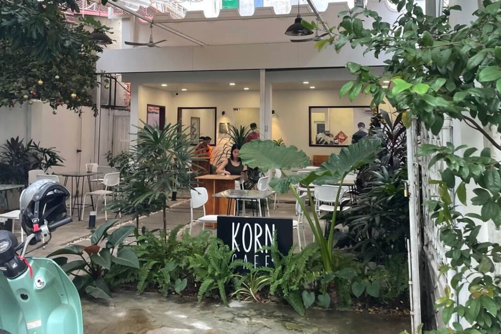 外観 / KORN CAFE