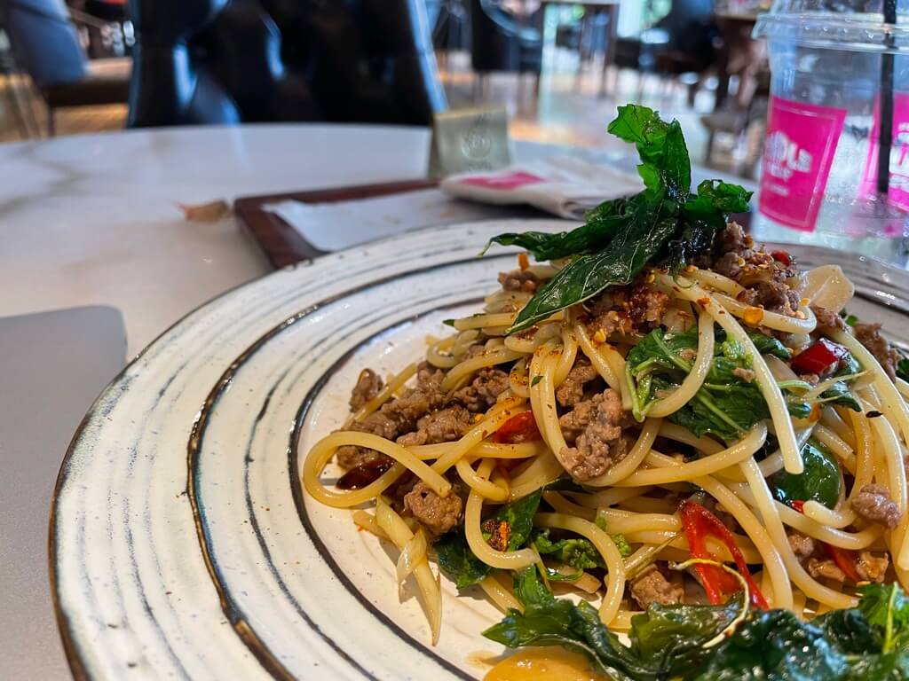 Gapao Spaghetti / TEMPLE Coffee n Bakery